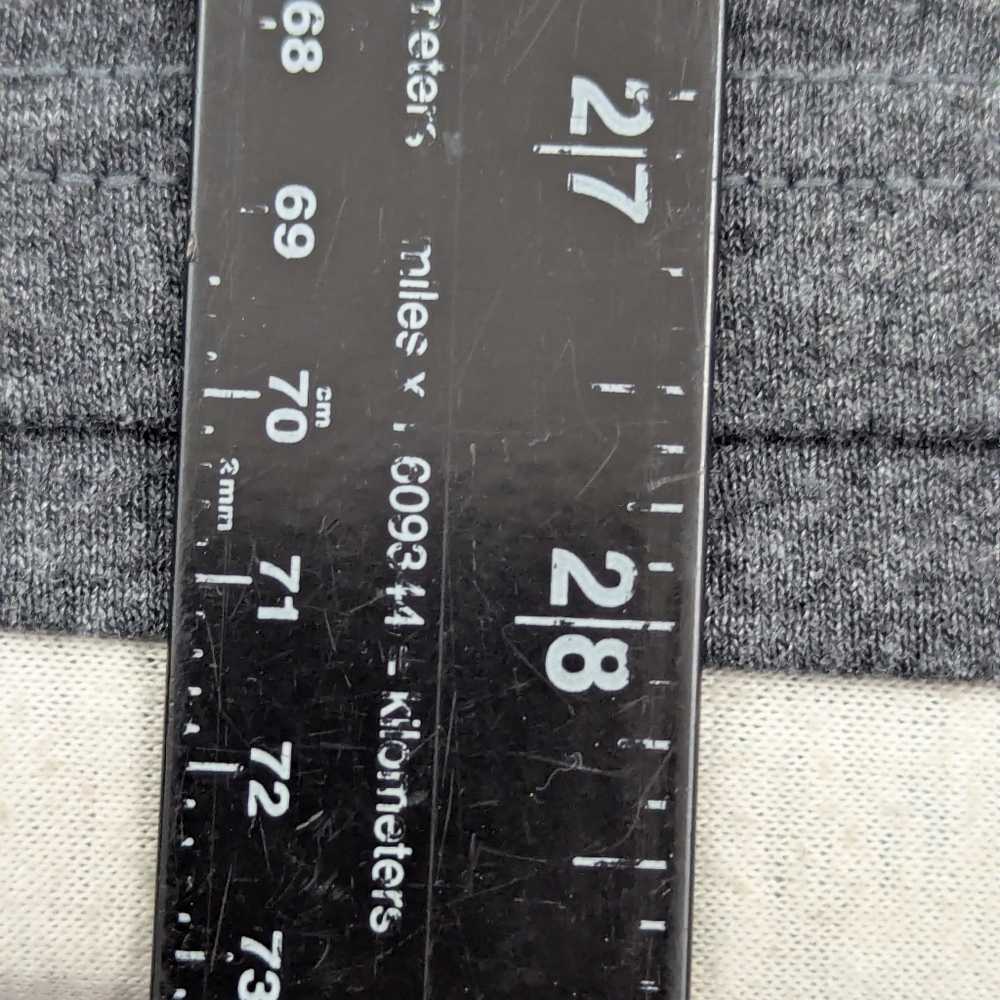Junk Food The Beatles Live From The APPLE ROOFTOP 1969 Grey Tee Shirt Size Small - Picture 3 of 7